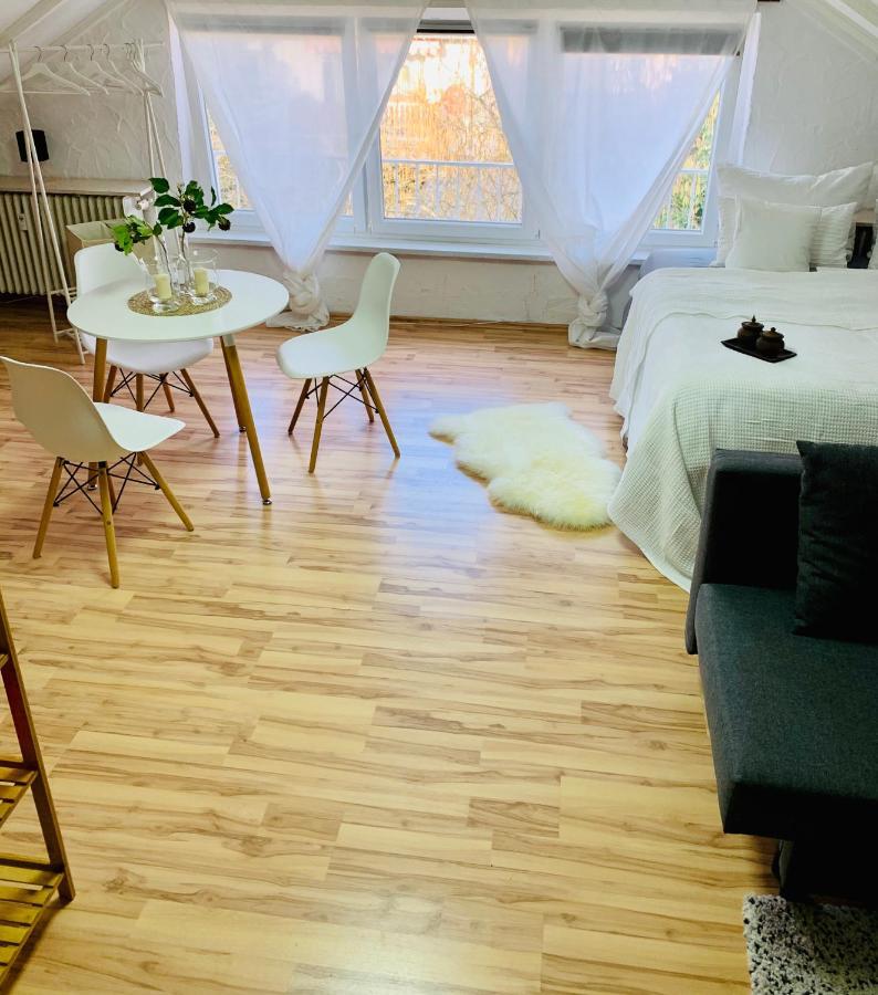 Studio Apartment In Direkter Naehe Zur Uniklinik Homburg 洪堡 外观 照片