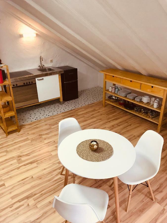 Studio Apartment In Direkter Naehe Zur Uniklinik Homburg 洪堡 外观 照片