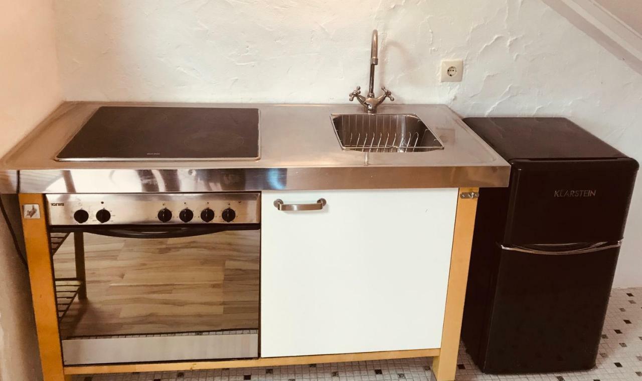 Studio Apartment In Direkter Naehe Zur Uniklinik Homburg 洪堡 外观 照片